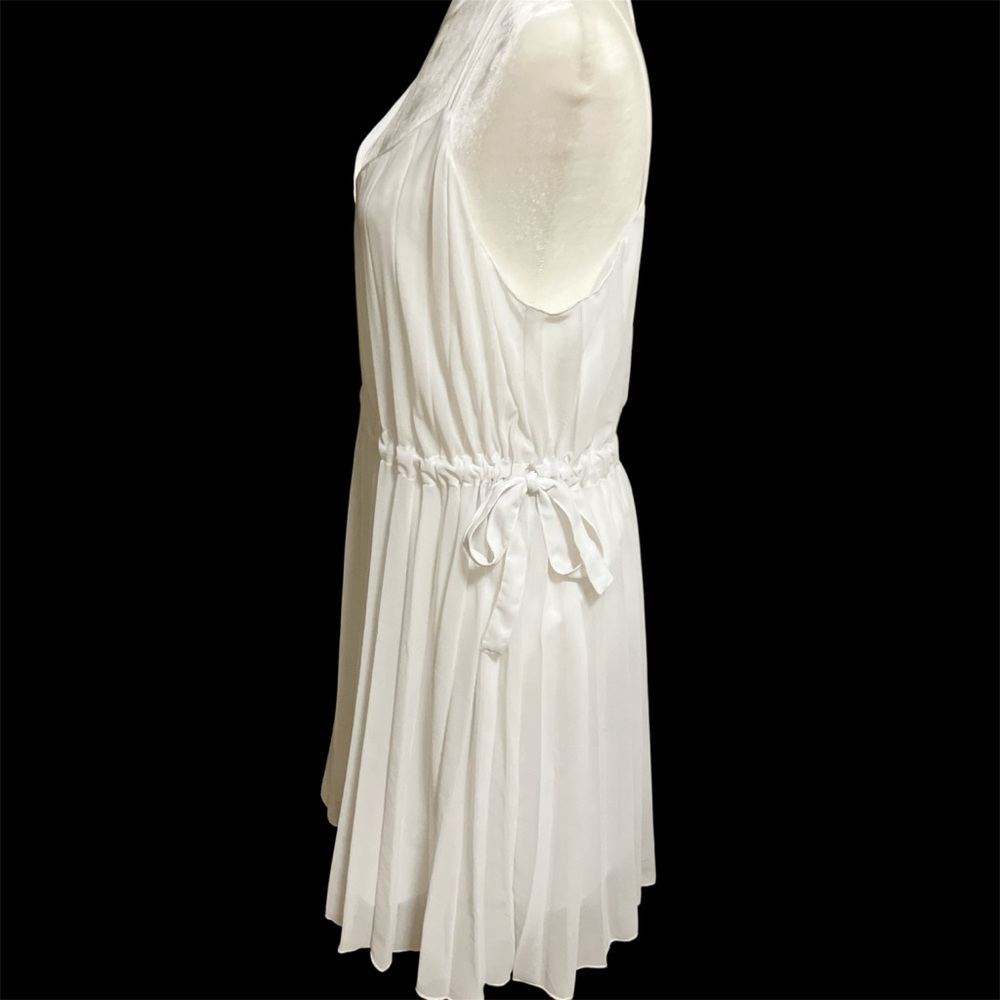 Elegant Asos White Pleated Dress